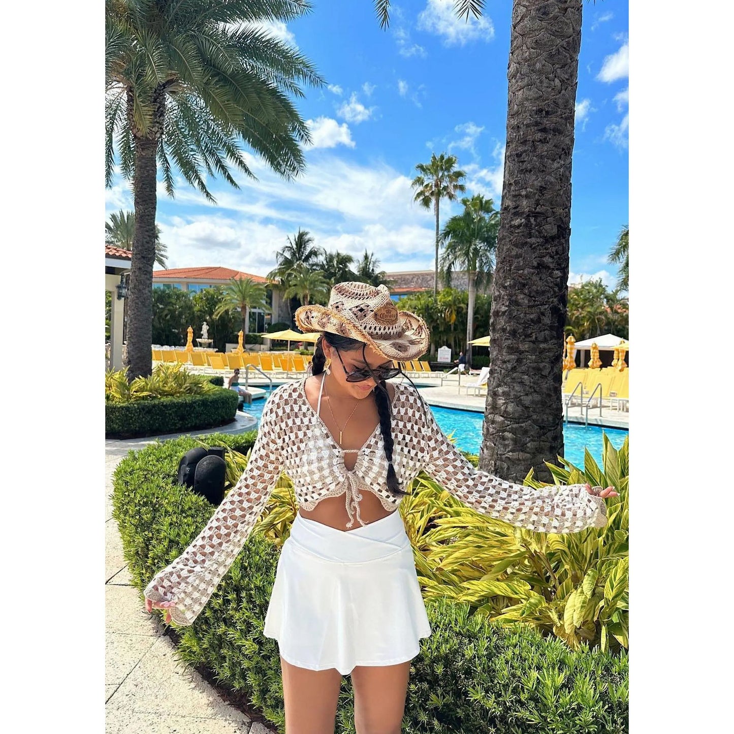 Be like You Sweater V2 ★ Tan & White Checkered