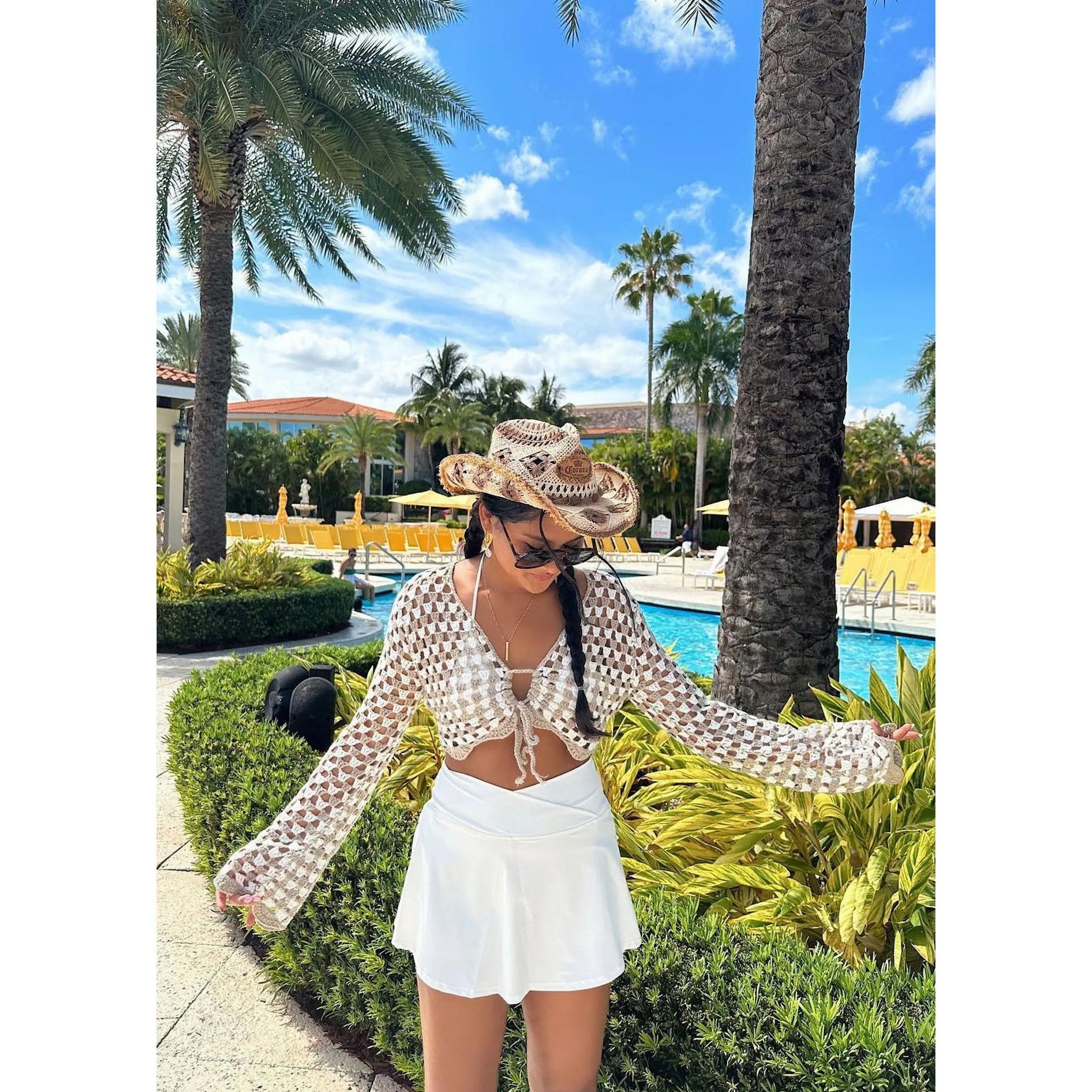 Be like You Sweater V2 ★ Tan & White Checkered